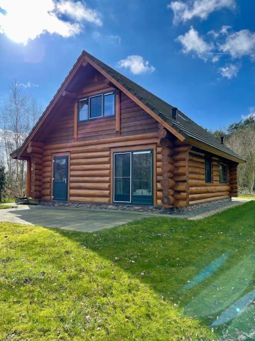 Unieke Houten Villa Met Sauna In Twente - 6P Den Ham المظهر الخارجي الصورة
